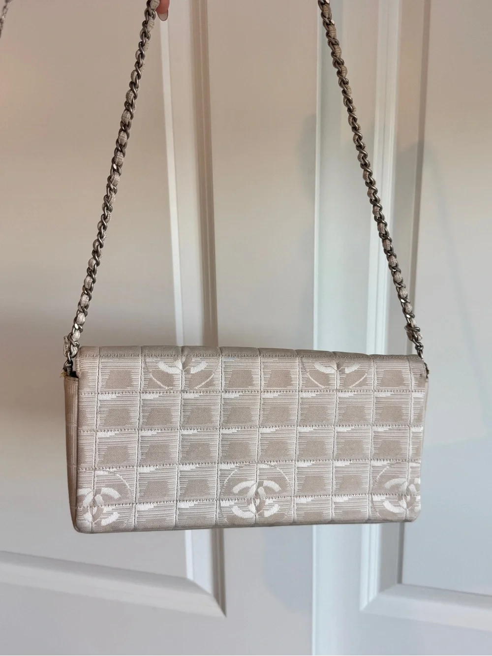 CHANEL Cream East West Flap Shoulder Bag with Silver Hardware